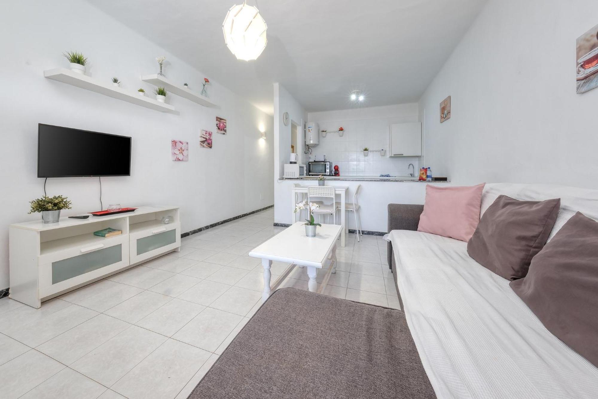 Apartment Abora Relax A 500m De La Playa Wifi Fibra Puerto del Carmen (Lanzarote)
